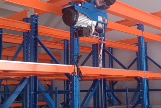 стеллаж с электроподъемом