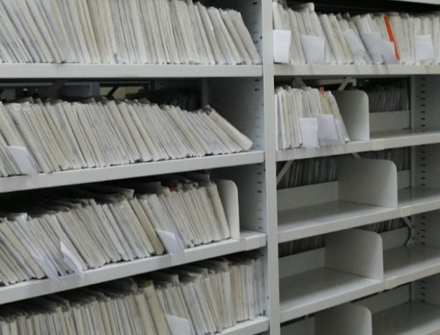 Мобильные стеллажи для хранения картотеки